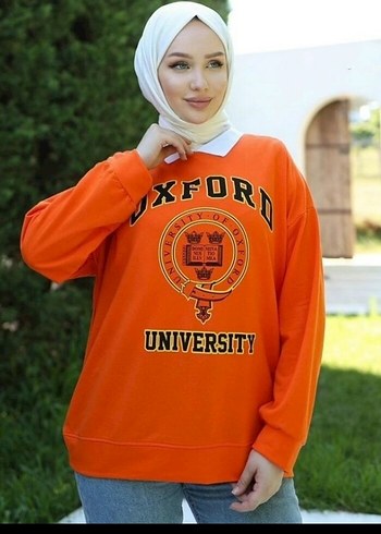 Oxford Baskılı Turuncu Kadın Sweatshirt