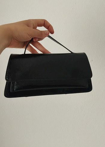 Siyah Parlak Deri Minimalist Kadın Çanta