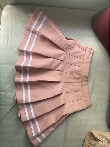 H&M Tenis Eteği