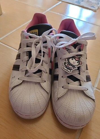 Adidas Hello Kity