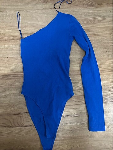 ZARA BODY