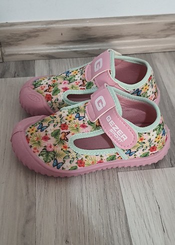 27 Beden Gezer pembe Sandalet panduf ilk adim 27 numara