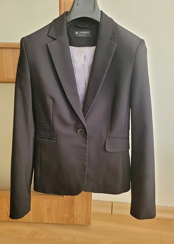 Siyah Düğmeli Kadın Blazer Ceket