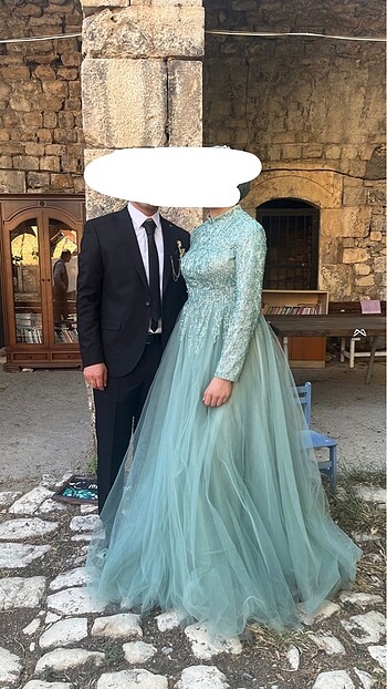 Bir kez giyildi nişanda