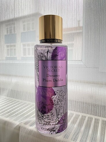 Victoria Secret vücut spreyi