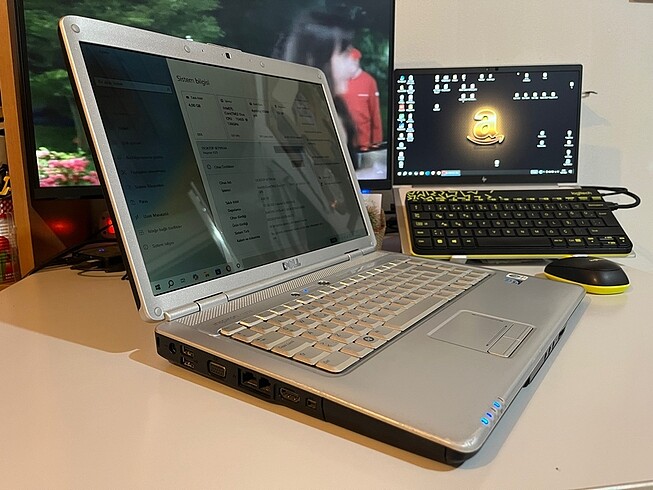 Dell Inspiron 1525