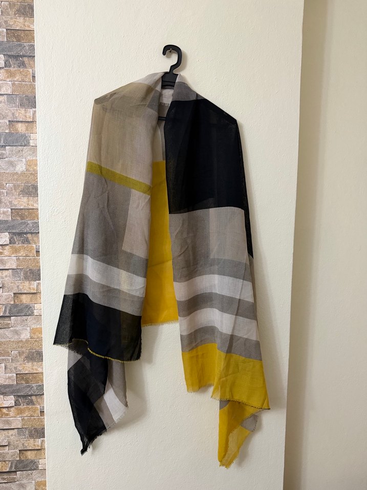 Sarı-Gri Modern Kadın Şal - Görsel 3