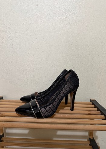Siyah Yılan Desenli Dantel Stiletto - Görsel 3