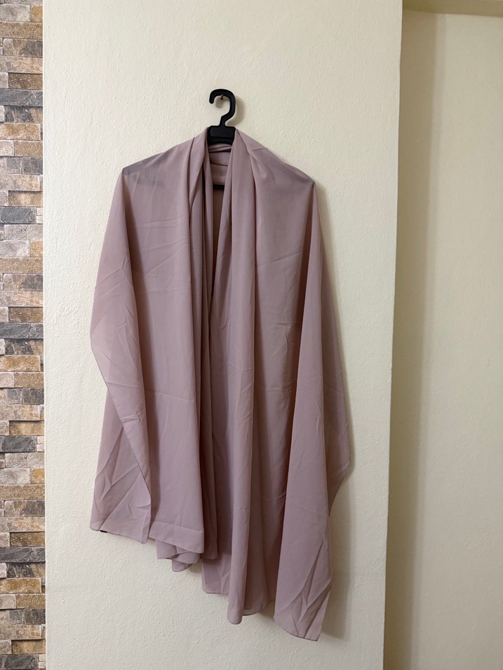 Bej Kadın Şal - Görsel 3