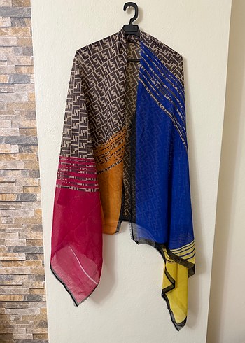 Fendi Şal - Görsel 5