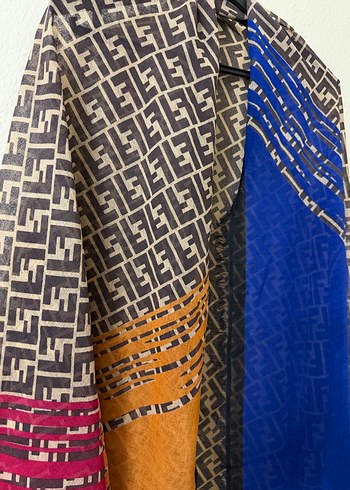 Fendi Şal - Görsel 2