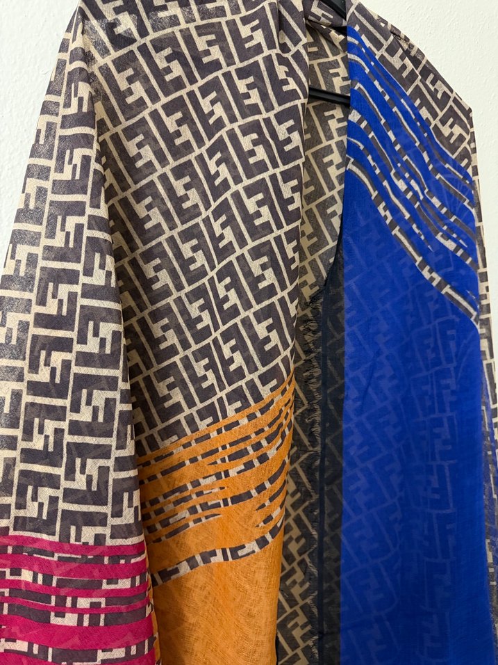 Fendi Şal - Görsel 2