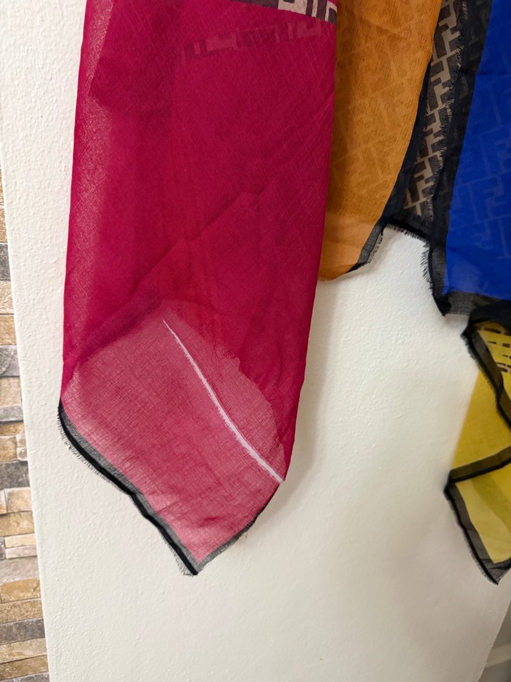 Fendi Şal - Görsel 4