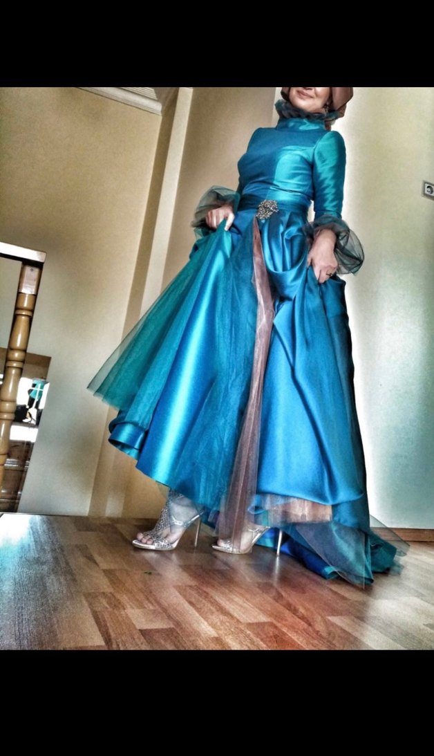 Uzun Parlak Turkuaz Straplez Gotik Kadın Elbise - Görsel 2