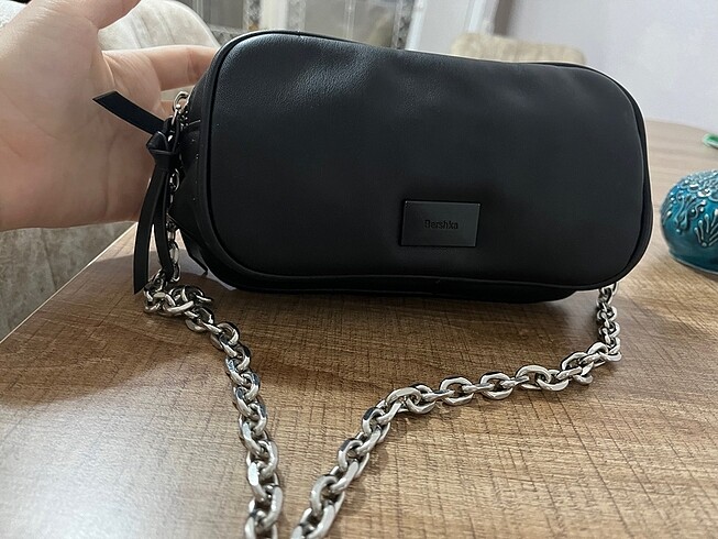 Bershka siyah çanta