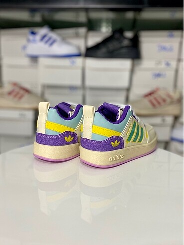 28 Beden Adidas DRAGON ünisex günlük çocuk sneaker ayakkabı