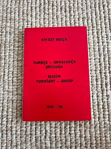 Türkçe-Arnavutça Sözlük