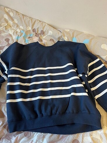Kısa Sweatshirt Kazak Bershka