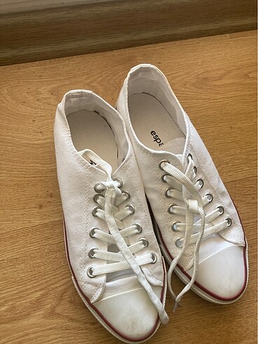 39 Beden beyaz Renk Converse