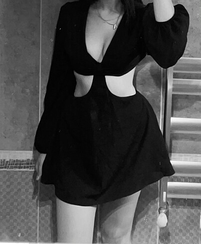 Siyah elbise