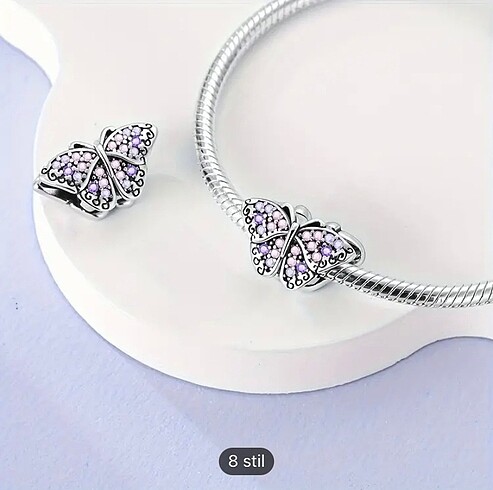 Pandora Pandora charm