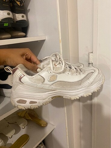 39 Beden skechers spor ayakkabı