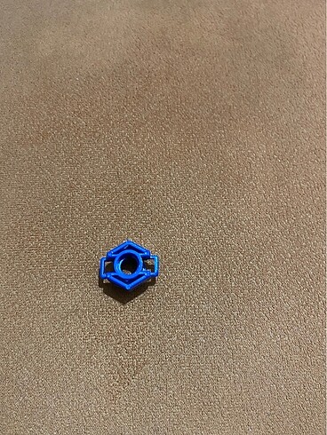  Beyblade parcasi