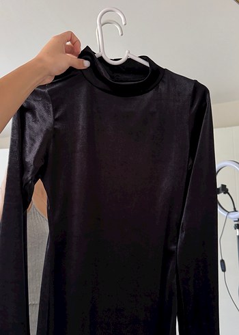 Siyah uzun kadife elbise - Görsel 3
