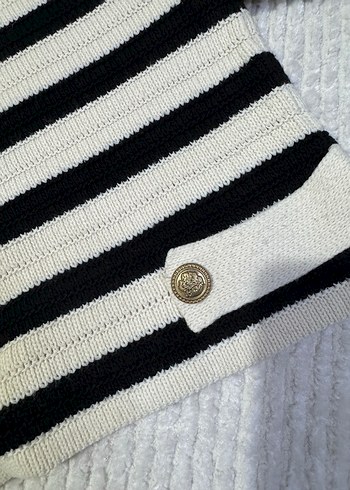 Çizgili Triko hırka - Görsel 4