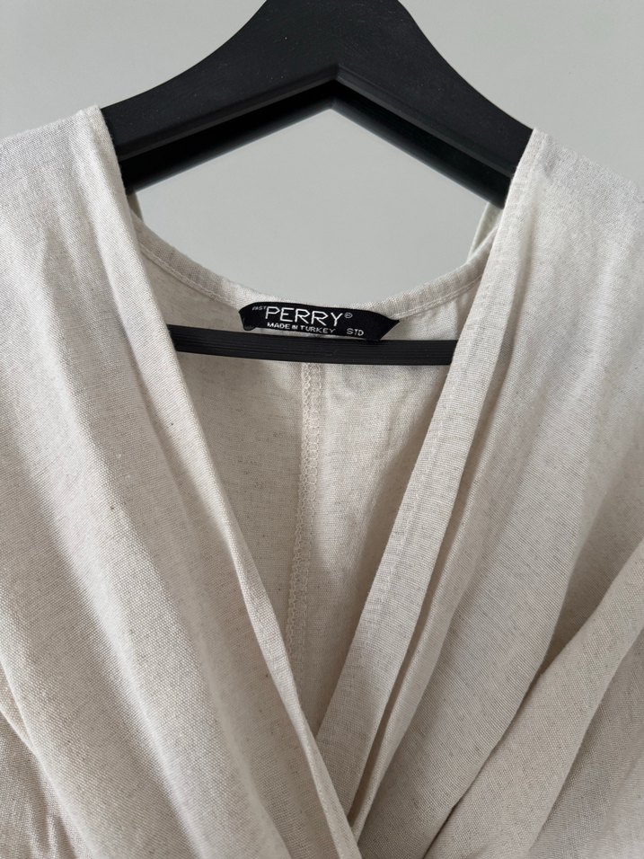 Bej V Yakalı Salaş Keten Uzun Elbise - Görsel 4