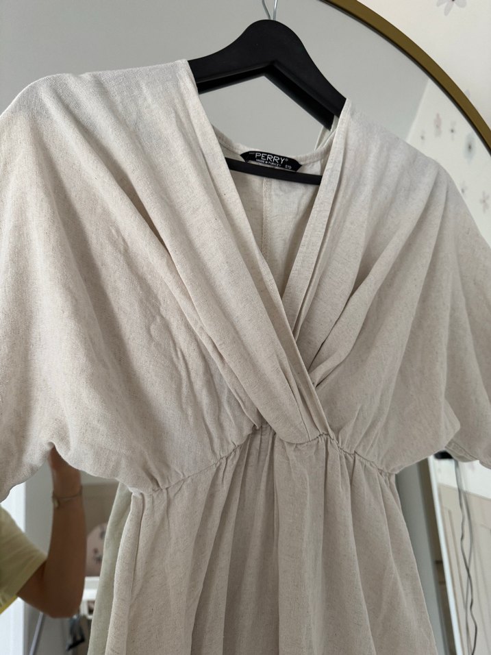 Bej V Yakalı Salaş Keten Uzun Elbise - Görsel 2