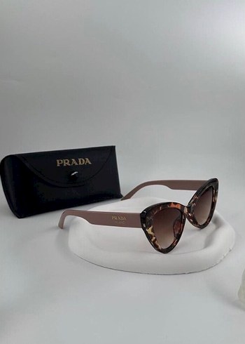 Prada kadın güneş gözlüğü - Görsel 2