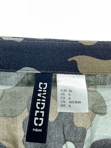36 Beden çeşitli Renk H&M Gömlek %70 İndirimli.