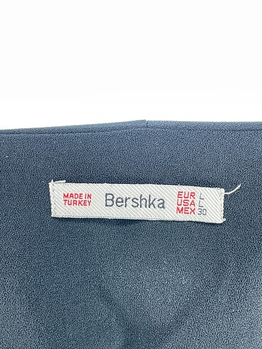 l Beden siyah Renk Bershka Hırka %70 İndirimli.