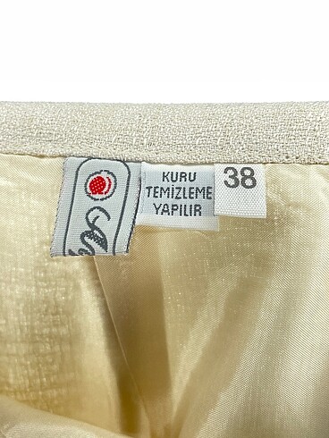 38 Beden ten rengi Renk Diğer Mini Etek %70 İndirimli.