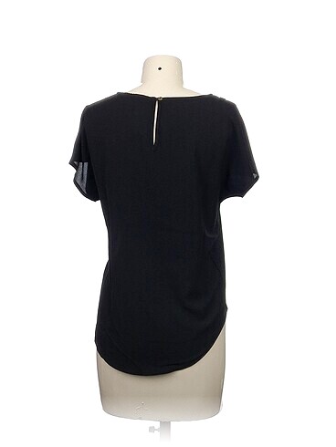 36 Beden Koton Bluz %70 İndirimli.