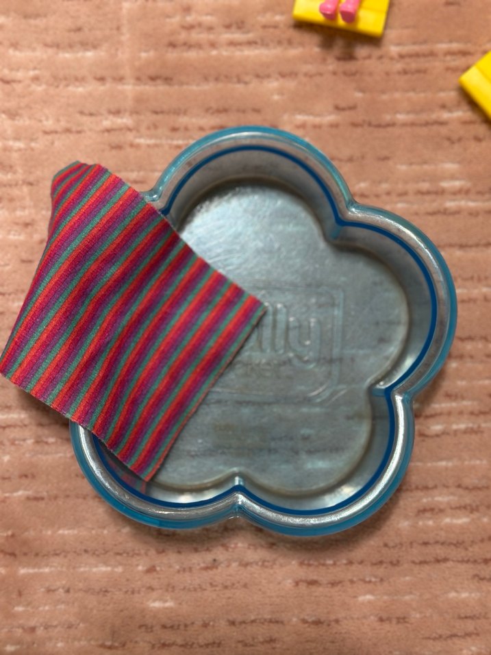 Polly Pocket Mini Havuz ve Şezlong Seti - Görsel 2