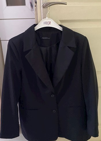 Düğmeli Siyah Kadın Blazer Ceket