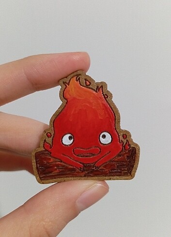 Calcifer Ahşap Broş Rozet
