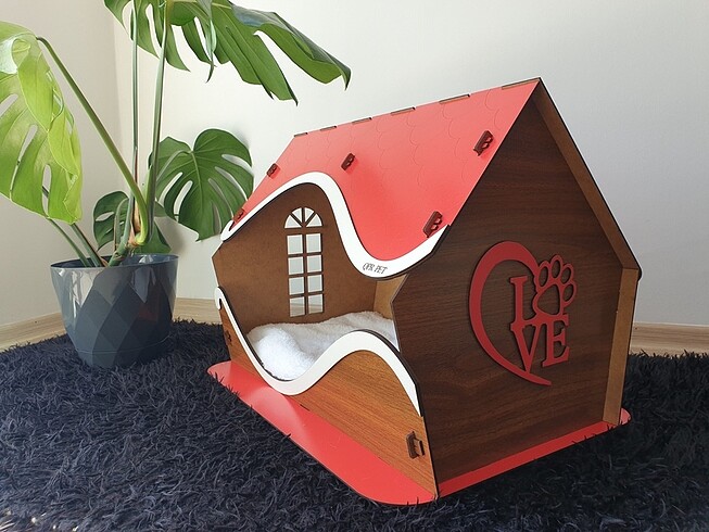 Beden LOVE TASARIM EVCİL HAYVAN EVİ