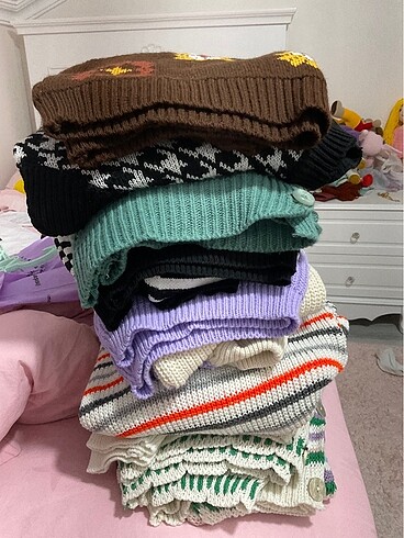 CROP HIRKA