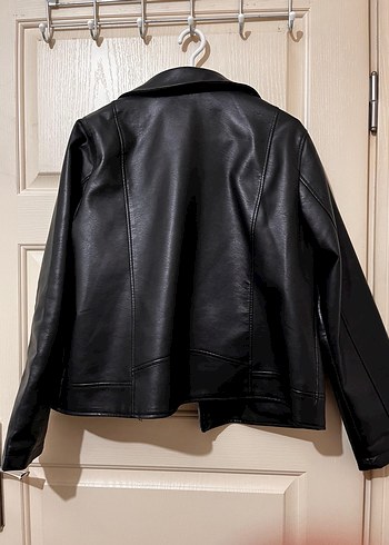 Tertemiz siyah deri ceket - Görsel 2