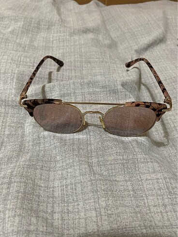stradivarius günes gözlügü