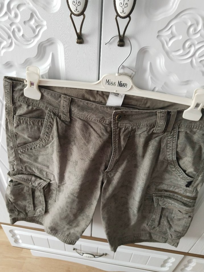 Haki Kamuflaj Desenli Keten Kemerli Erkek Şort - Görsel 2