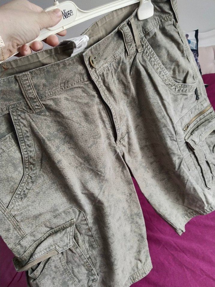 Haki Kamuflaj Desenli Keten Kemerli Erkek Şort - Görsel 4