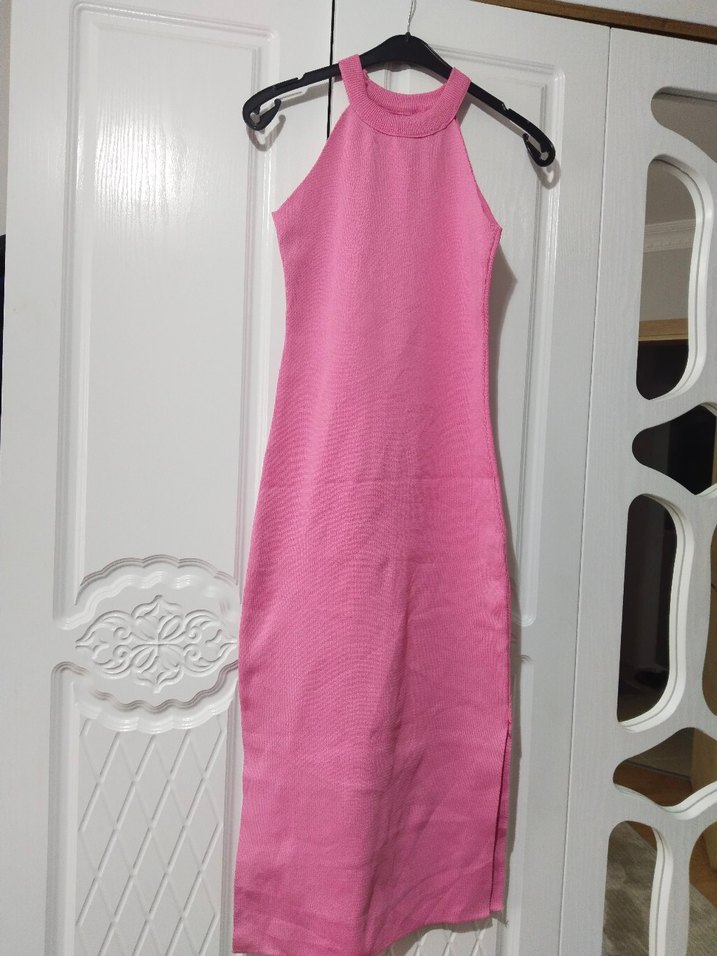 Pembe Yüksek Yakalı Uzun Triko Elbise - Görsel 2