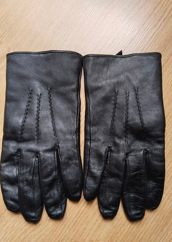 Klasik Siyah Deri Kadın Eldiven - Görsel 2