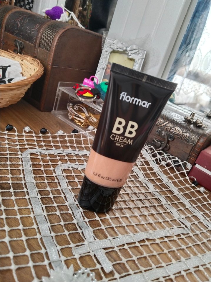 Flormar Matlaştırıcı BB Krem SPF 25 - Koyu Bej - Görsel 5