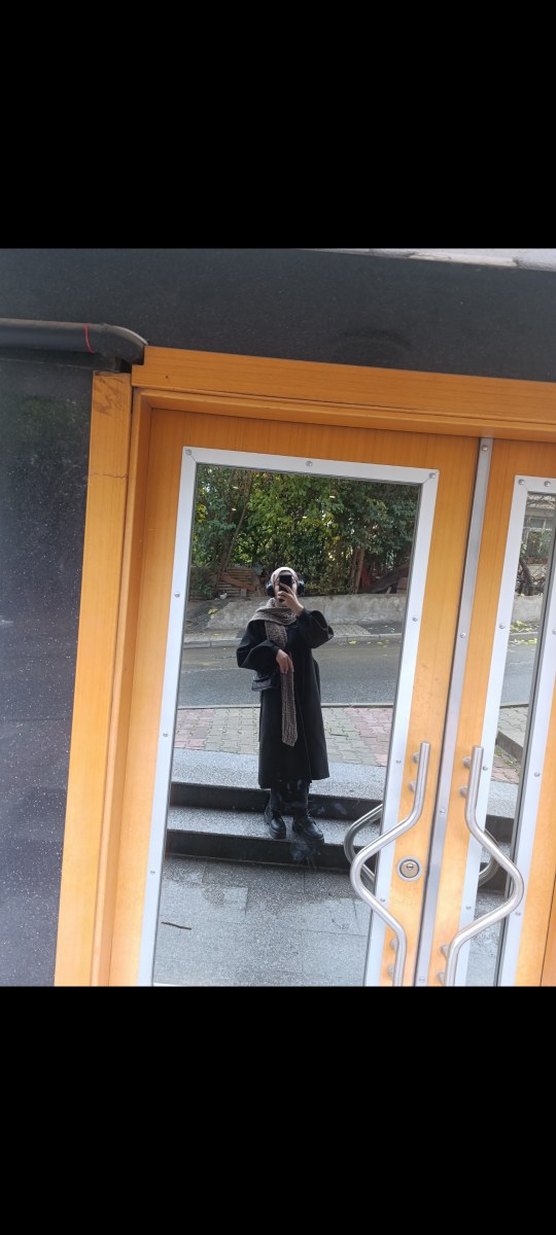 siyah Kuşaklı Uzun Kadın Kaban - Görsel 2