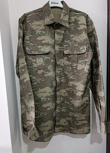Askeri gomlek